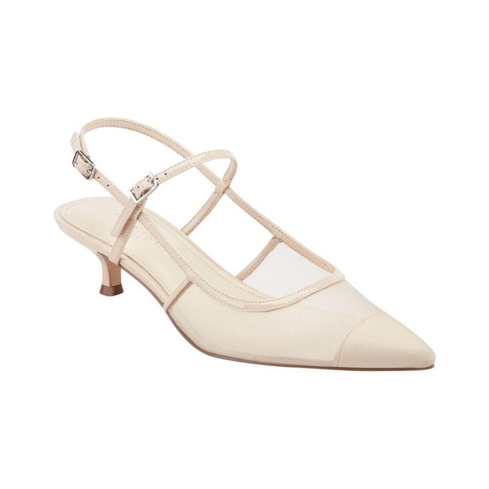 Marc Fisher Ltd Ceddy Patent Pump, White